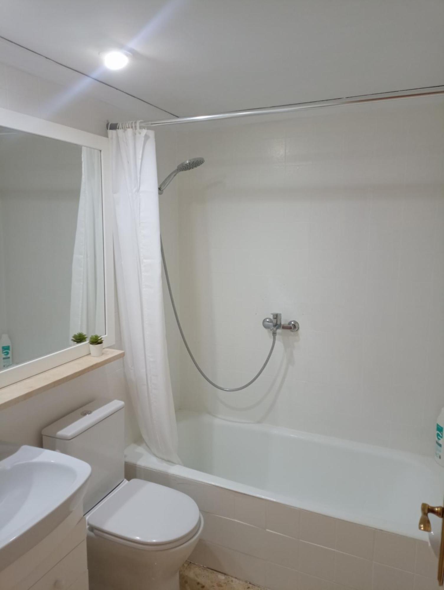 Alojamiento con Piscina y chiringuito Dénia Exterior foto